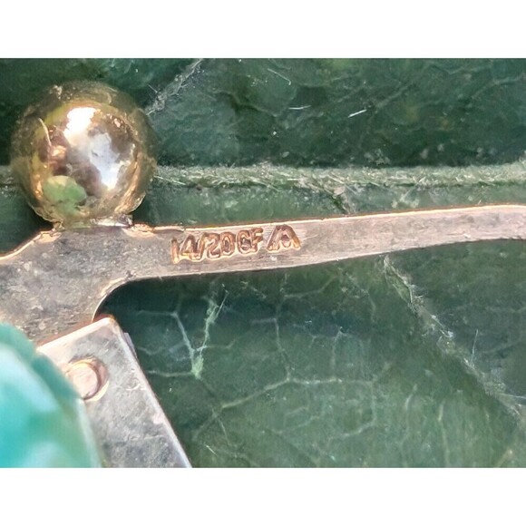 Vintage Chalcedony Green Stone Dangle Earrings - Picture 5 of 10